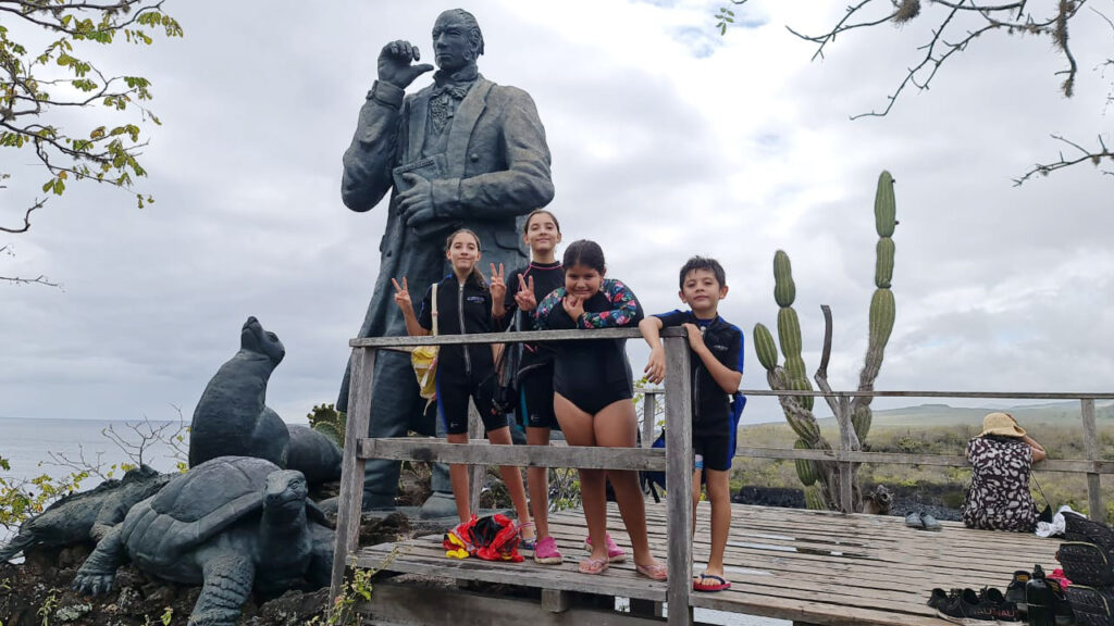 Mansergala experiencias familiares - Galápagos