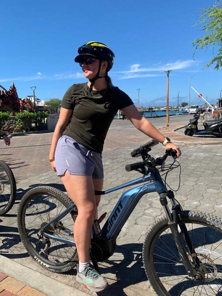 ibikes / explorando galápagos en bicicleta / Mansergala